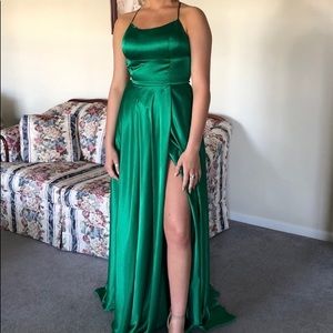 Emerald Sherri Hill Prom Dress